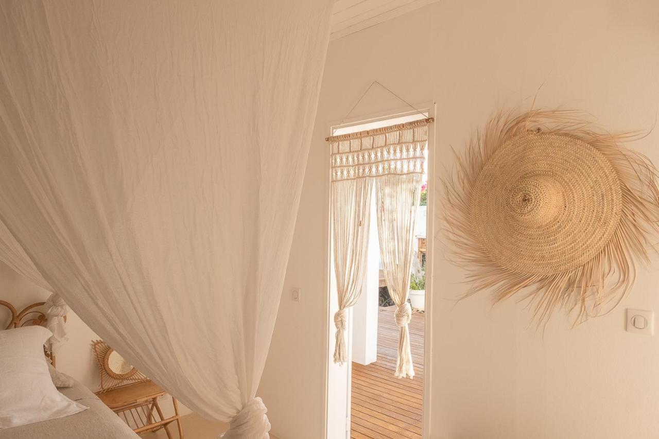 La Kazaka Terre Sainte Bed & Breakfast Exterior photo
